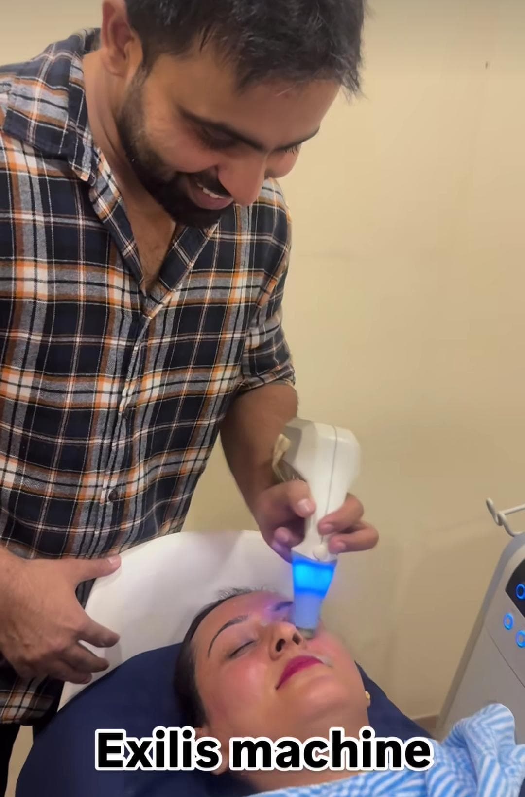 Exilis Machine